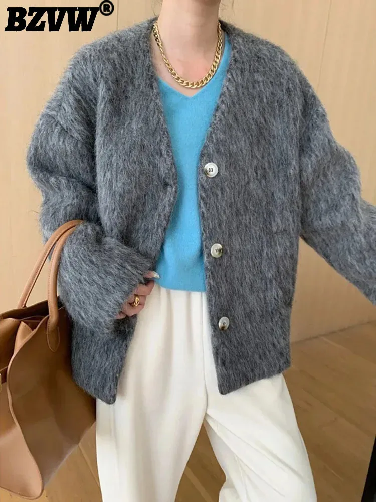 

BZVW Fashion Plush Thick Coat Women's V-neck Single Braested Solid Color Pockets Design Coats 2024 Autumn New Clothing 25A8556