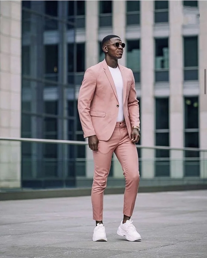 Straße Stil Staubigen Rosa Männer Anzüge 2 Stück Blazer Sets Formalen Mantel-Hose Design Anzüge Tailor Made Mann Blazer mit hosen