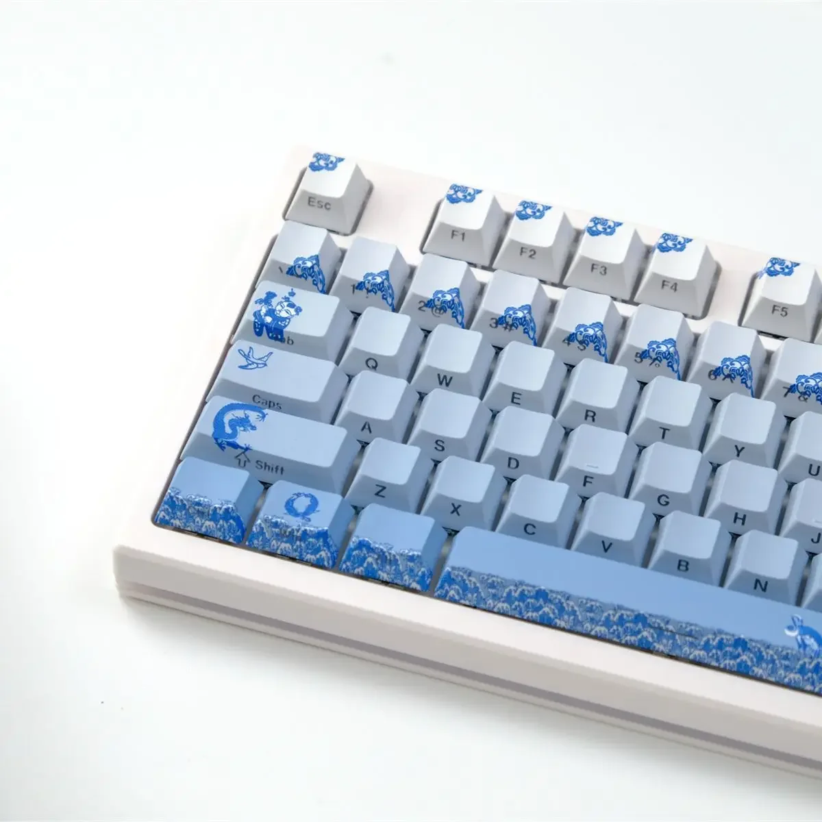 Blue and white porcelain side engraved light-transmitting keycaps, original height, mechanical keyboard