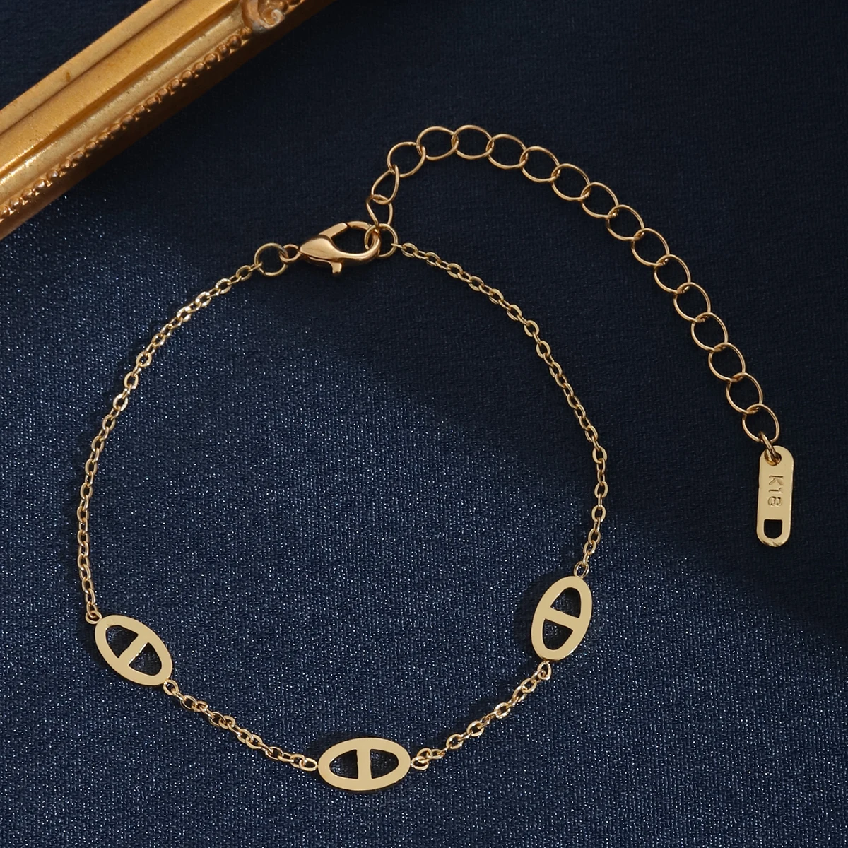 Fashionable Titanium Steel Pig Nose Bracelet Versatile Luxur