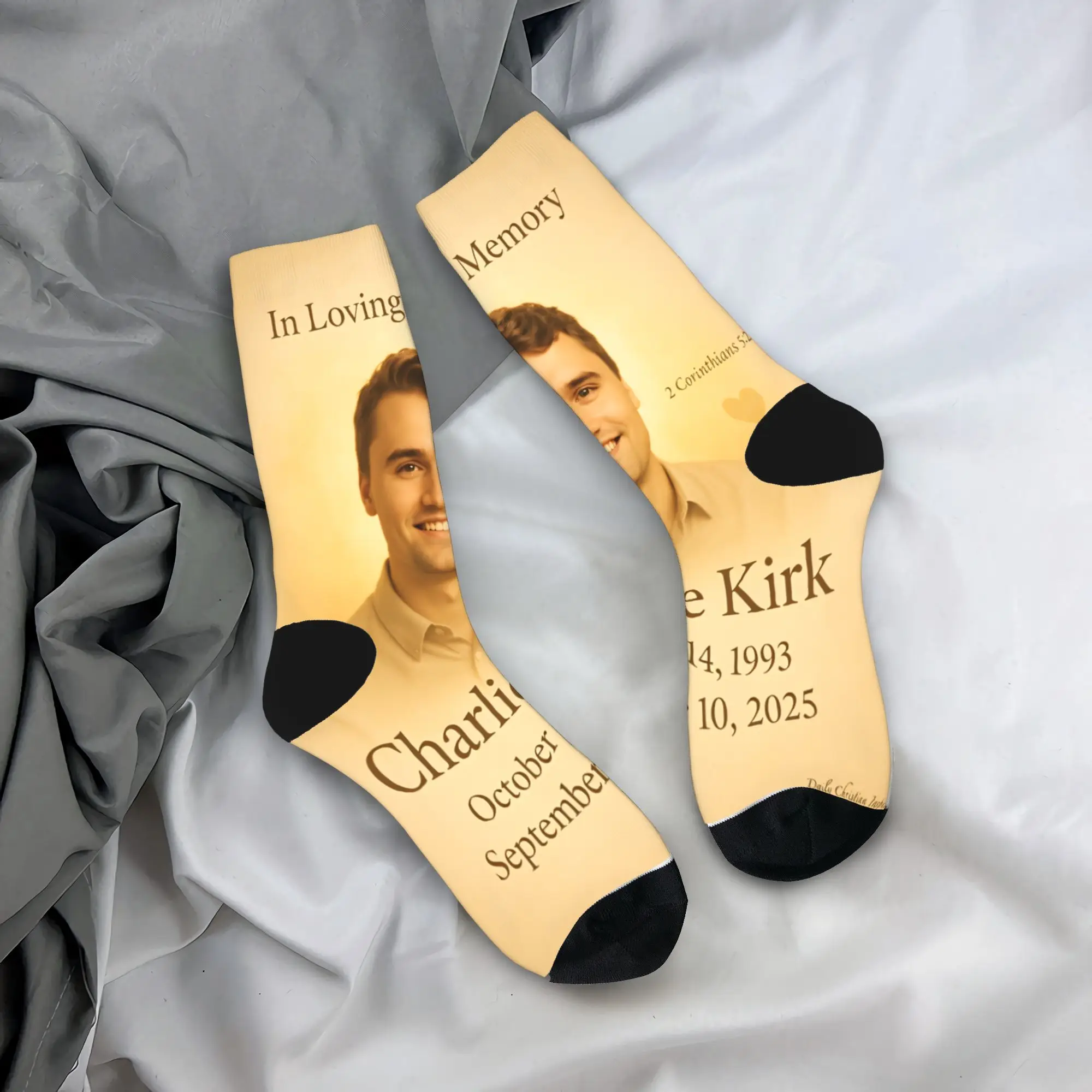 

Носки In Loving Memory Charlie Kirk, чулки для отдыха, осенние противоскользящие мужские носки, качественные спортивные носки на открытом воздухе