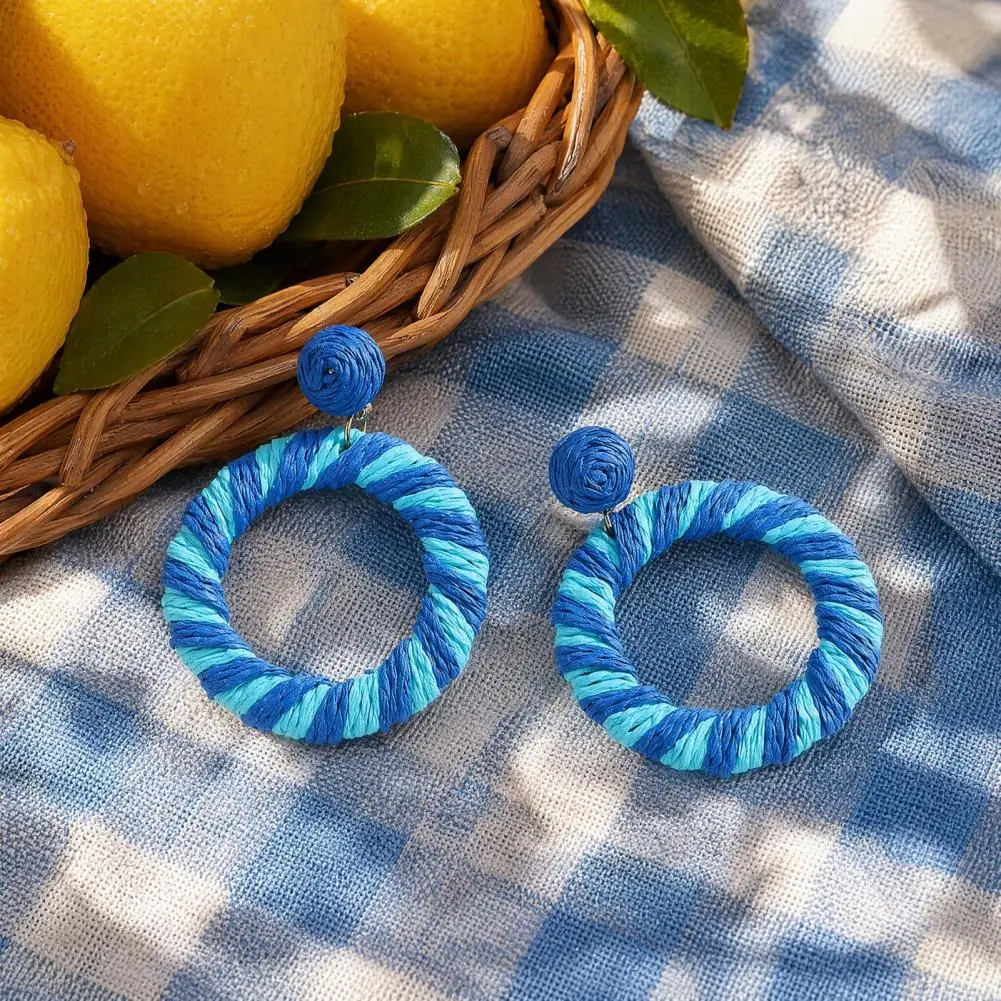 Dopamine Color Earrings Boho Raffia Circle Earrings for Women Handmade Straw Rattan Drop Dangle Jewelry Tropical Beach Statement