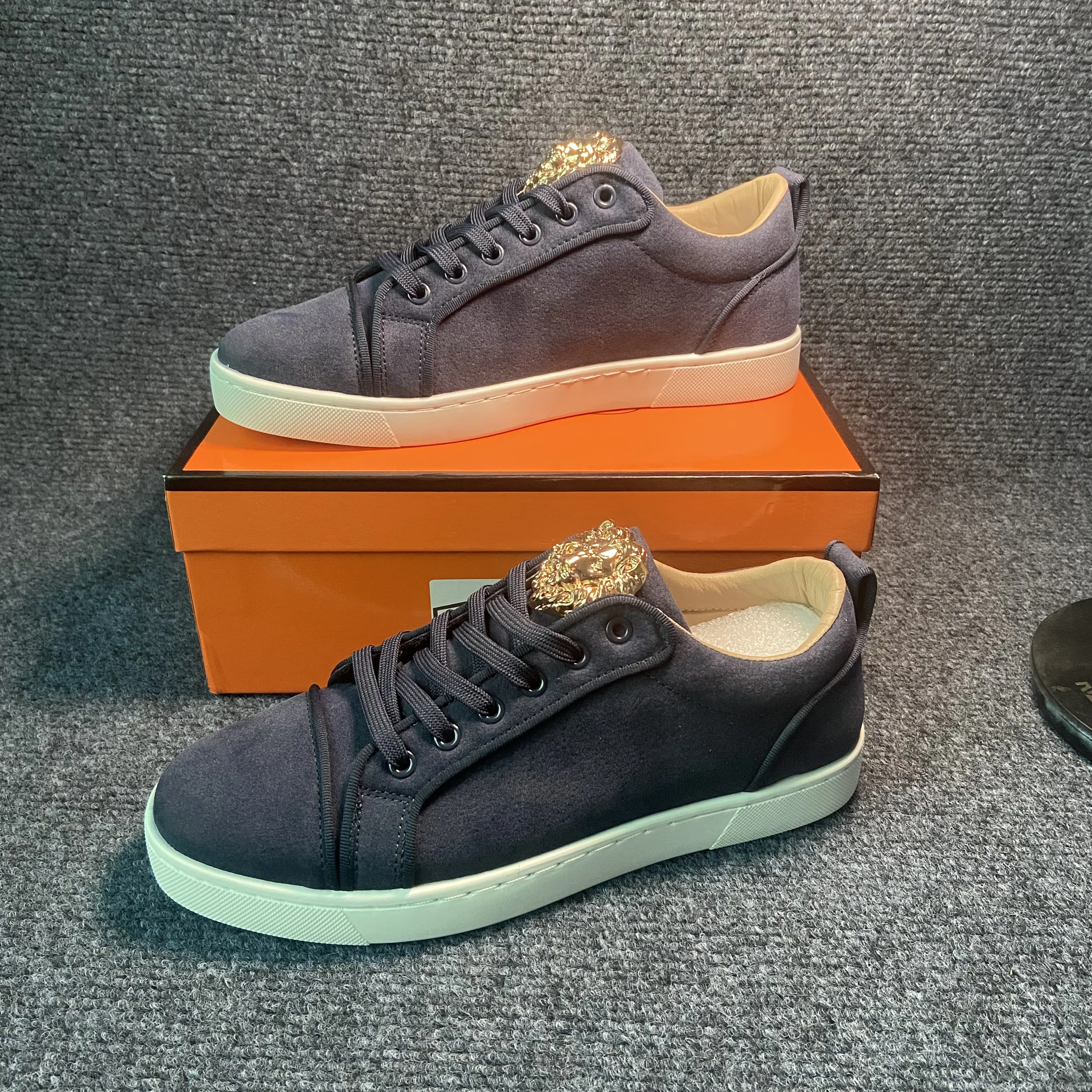 حذاء كاجوال أزرق للرجال من جلد الغزال حذاء رياضي كاجوال للرجال حذاء تزلج المدربين للرجال سكاربي الجري uomo mocasines de hombre