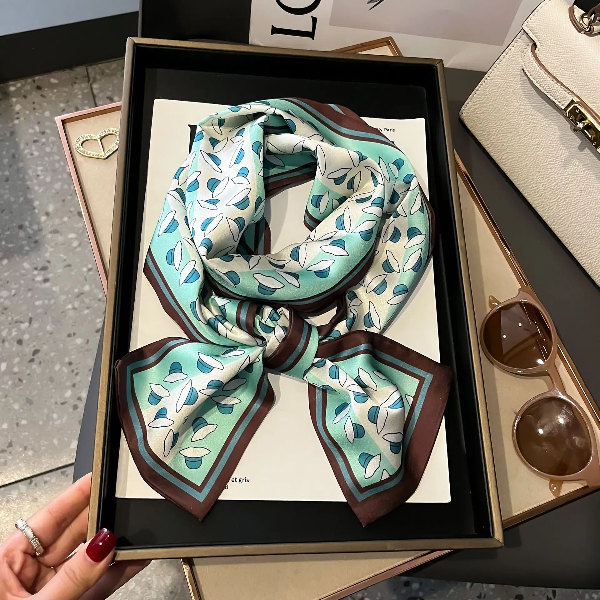 Luxus Hahnentritt Druck Nachahmung Seide Schal Stirnband Halstuch Foulard Weibliche Haar Schals Krawatte Dünne Schals Weiche Satin – Detail 10