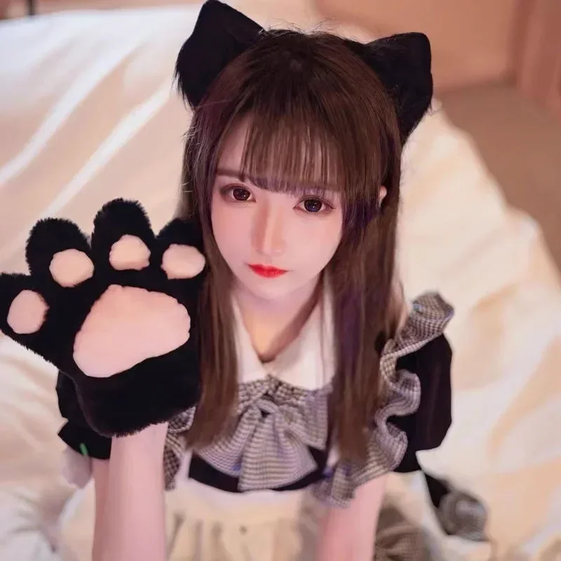 Kawaii Women Cat Gloves Fashion Girls Cat Claw Paw Plush Mittens Warm Soft Winter Thick Gloves Animal Cat Paw Cosplay Decoration