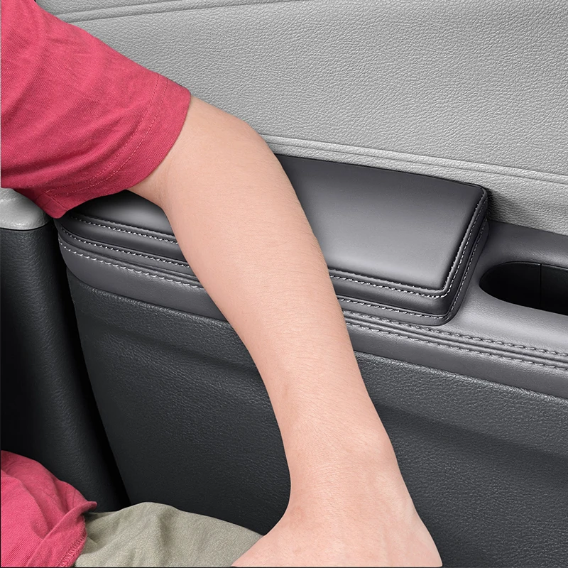 Car door armrest height pad made of leather material for interior use for Toyota Sienna XL40 2021 2023 2024 2025