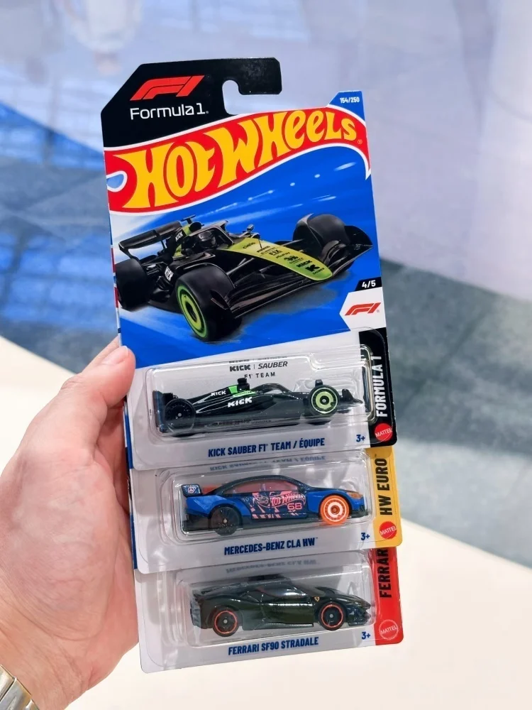 2026H Hot Wheels Car Boys Toys 1/64 Diecast Ferrari Sf90 Audi Rs6 Volkswagen Lotus Ford Escort Cadillac Porsche 928S Sauber F1 view 3