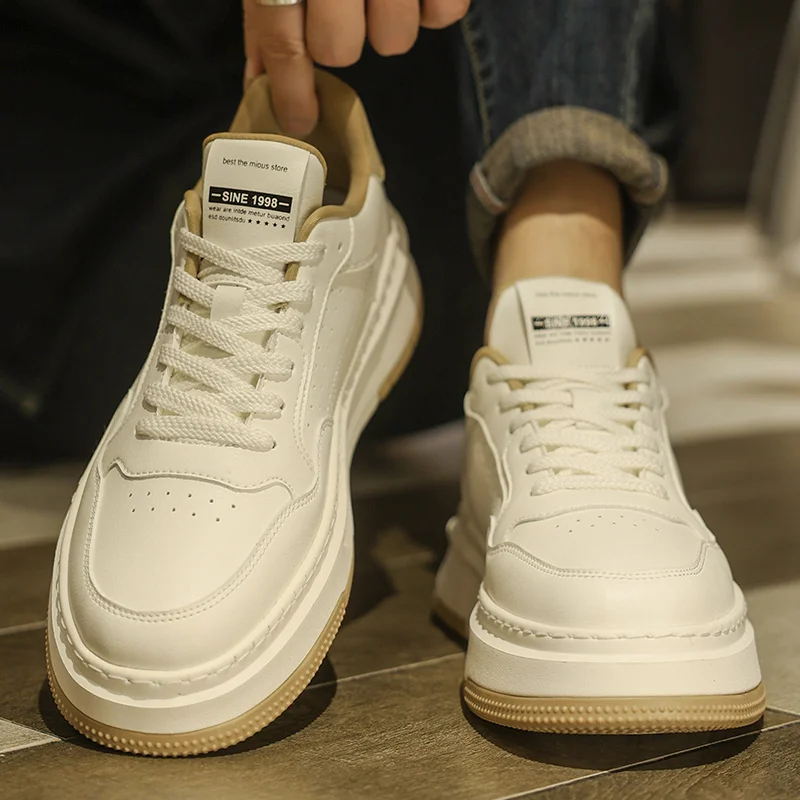 Men's Best-selling Versatile All-season Soft-soled Low-top Round-toed Large-sized Simple Color-blocked Vulcanized Board Shoes