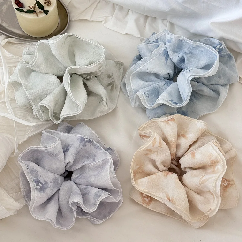 

Корейская версия сказочного ветра, мягкая дышащая сетчатая ткань с цветочным принтом, кольцо для толстой кишки, повязка для волос Mori, большая веревка, хвост для девочек