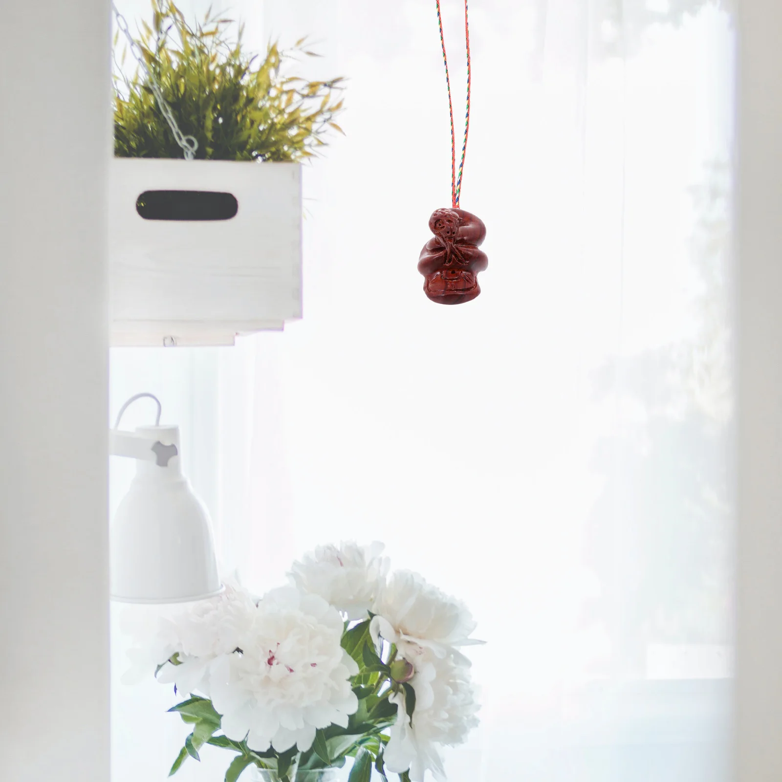 

1Pcs Wood Carving Hanging Decor Exquisite Chinese Zodiac Pendant Lightweight Durable Bag Backpack Car Hanging Carving Plaything