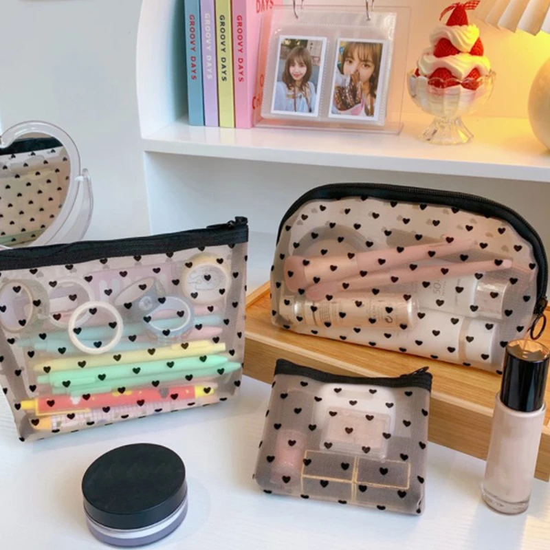 Bolsas de maquillaje de malla para cosméticos, estuche protector con cremallera transparente, estuche para lápices con estampado de corazón negro, práctico de llevar