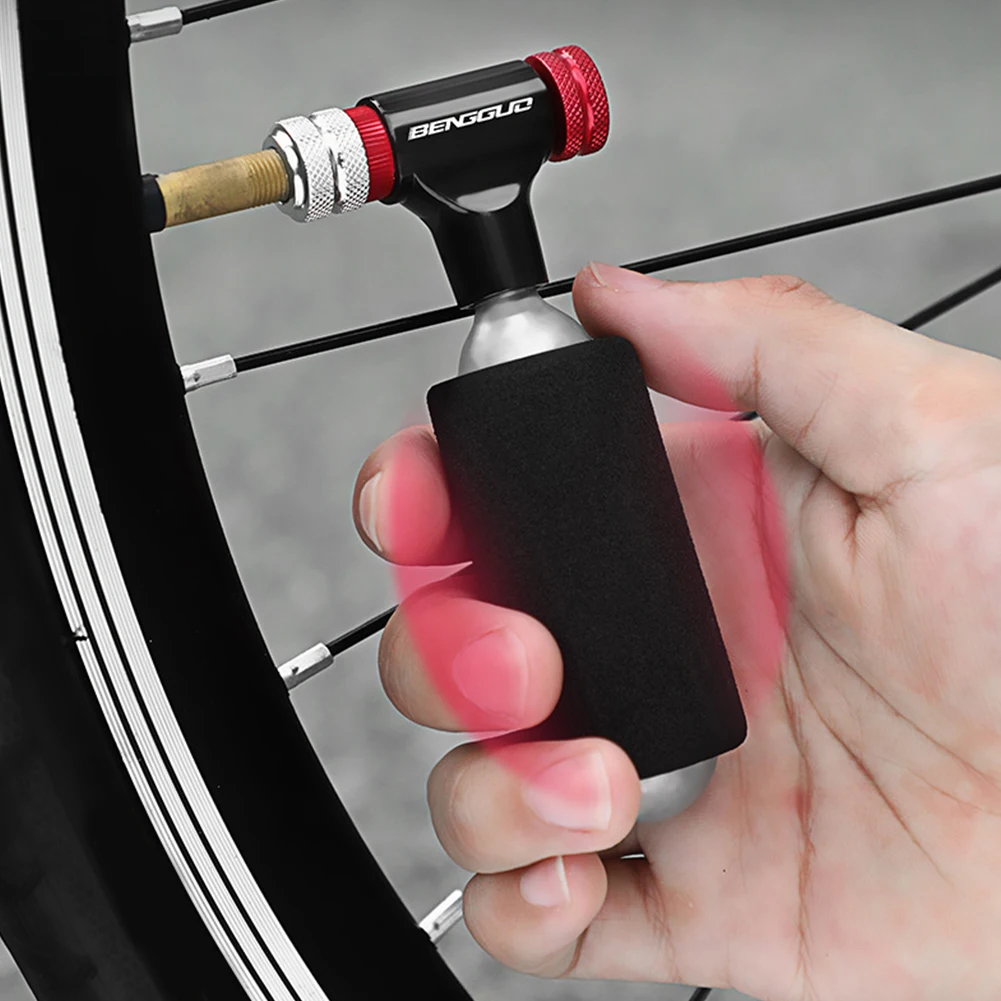 CO2 Pump For Bicycle Schrader Presta Adapter CO2 Bicycle Tire Inflator Aluminum Bike Tire Pump Portable Mini Bike CO2 Injector