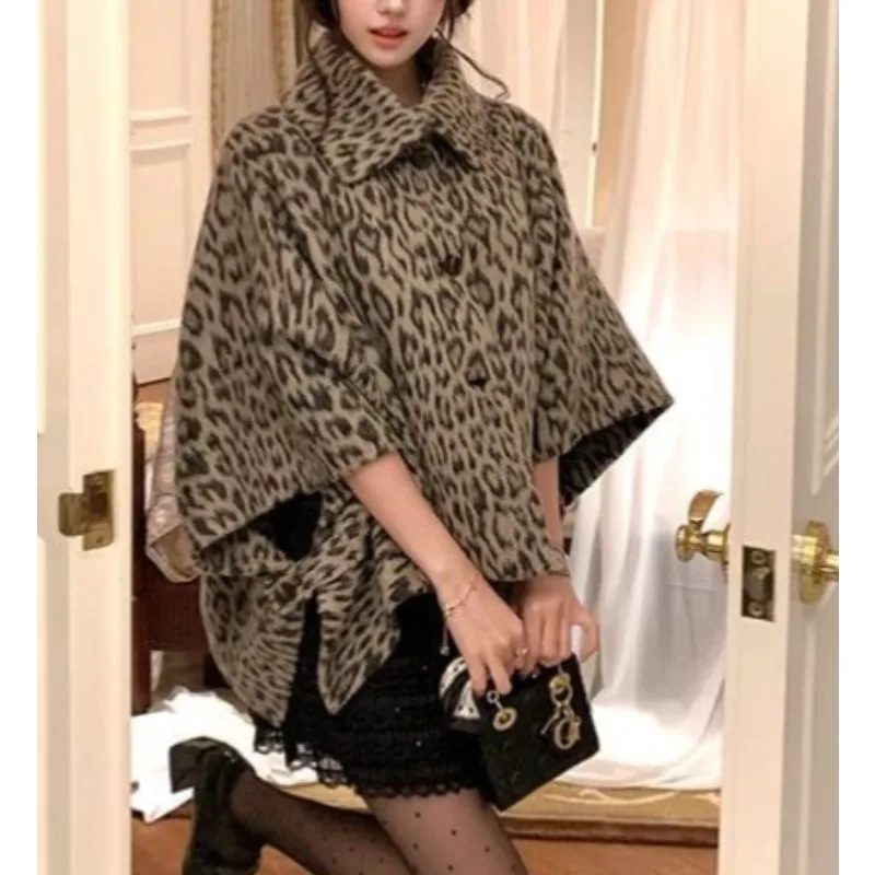 

2025 Leopard Print Cape Design Jacket Women's Autumn French Temperament Slim Top