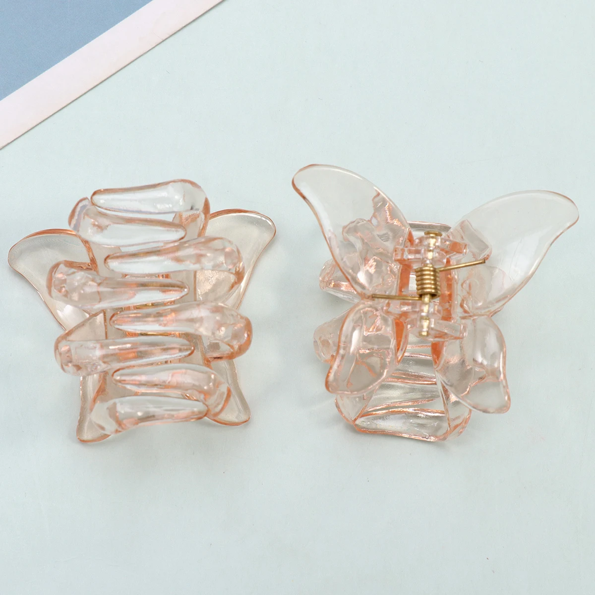 

6pcs Butterfly Hairclip Transparent Claw Grip Women Accessories Hairgrip Daily Gift Strong Hold NonHurting Lightweight Portable