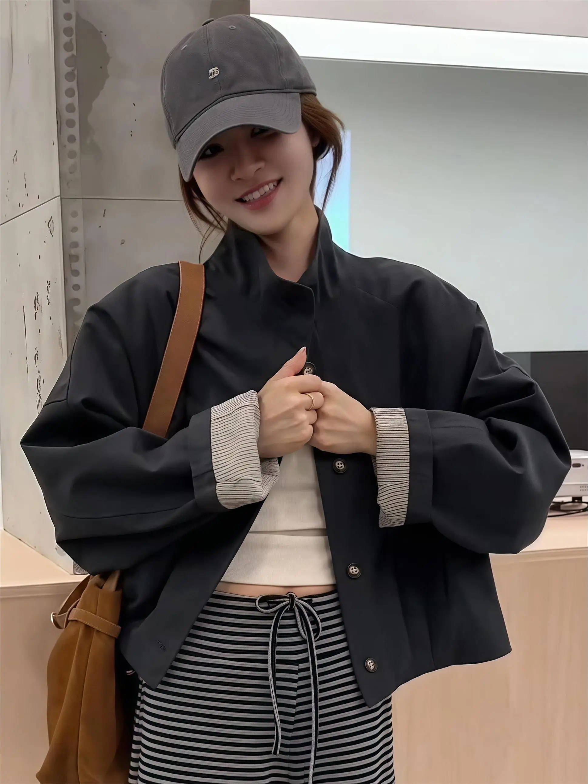 

Casual Loose Women's Workwear Jacket Stand Collar Short Style Versatile Korean Version Autumn New Fashion Small Size Friendly
