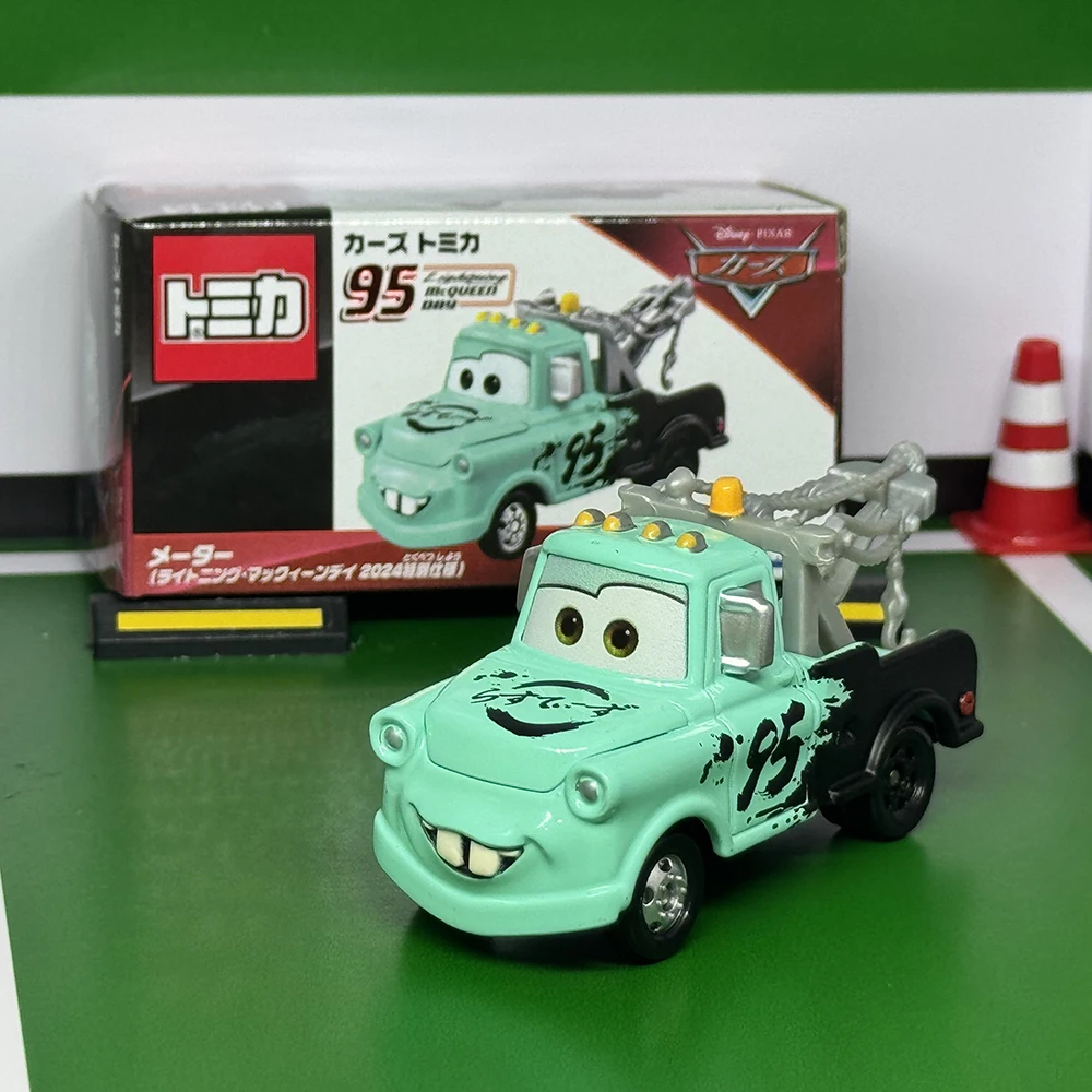 TAKARA TOMY Tomica Disney Lightning McQueen 2024, специальное издание, игрушка из сплава, мотор, литая под давлением металлическая модель, подарок