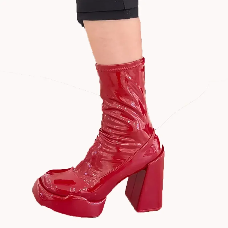 2023 Niche European and American Red Patent Leather Thick Heeled Waterproof Platform Boots, High Heeled Short Boots