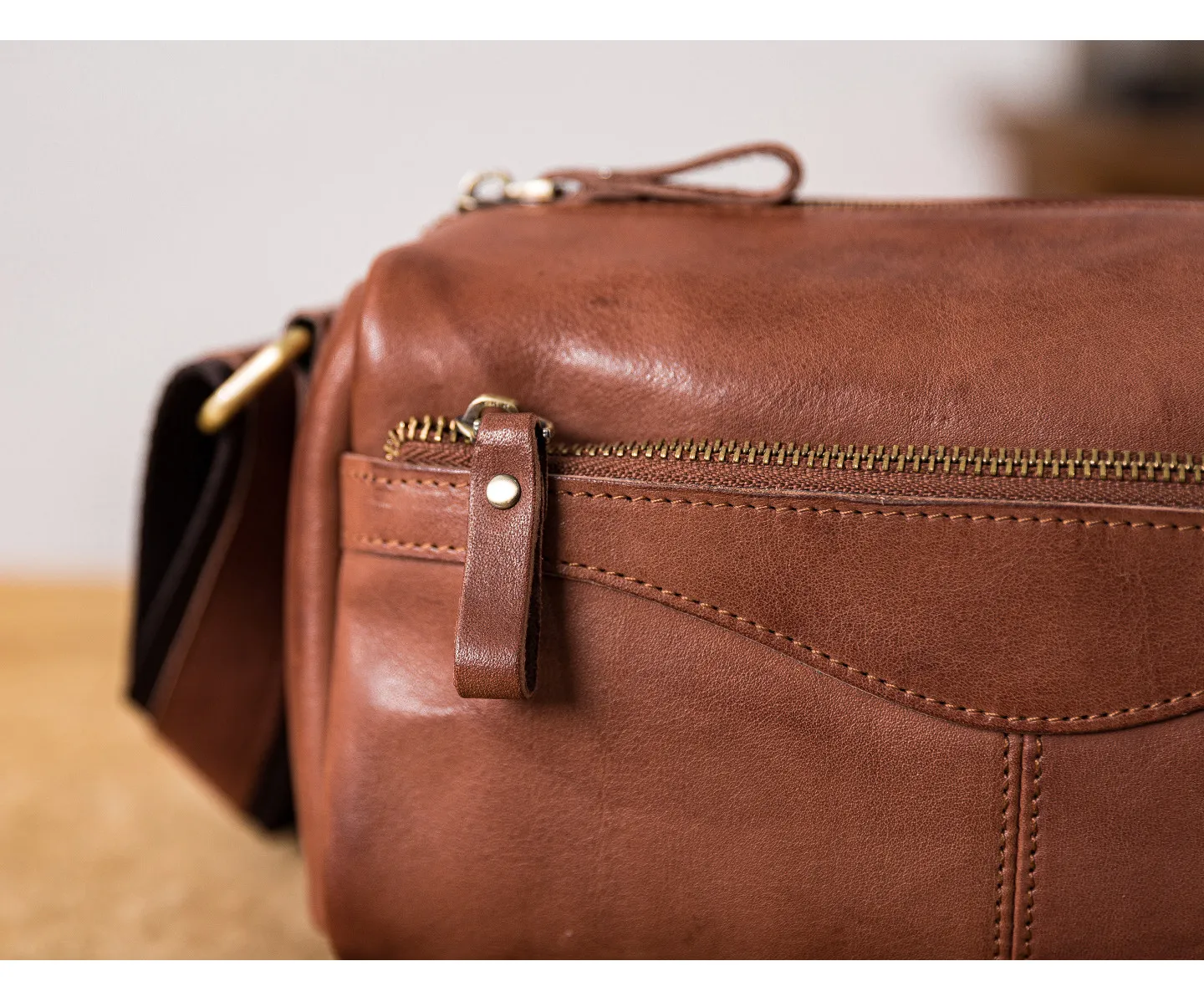 PNDME-Organizer handgefertigte Vintage-Umhängetasche aus echtem Leder für Herren, lässige Pendler-Luxus-Umhängetasche aus echtem Rindsleder. – Detail 21