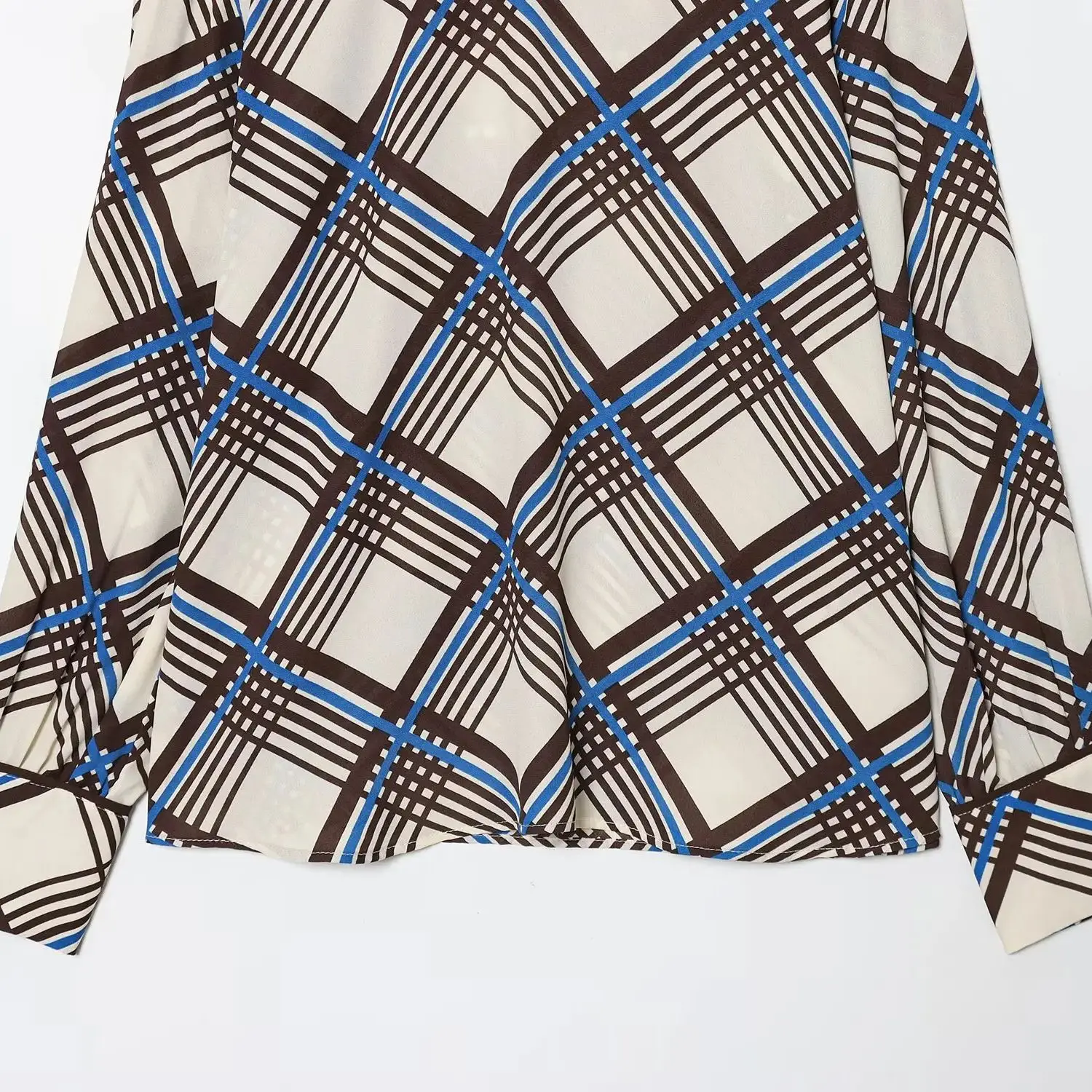 DiYiG FRAU 2025, Winter, neue Mode, Karomuster, einfarbig, Retro-Langarm, Allgleiches, Rollkragenpullover, Blusen