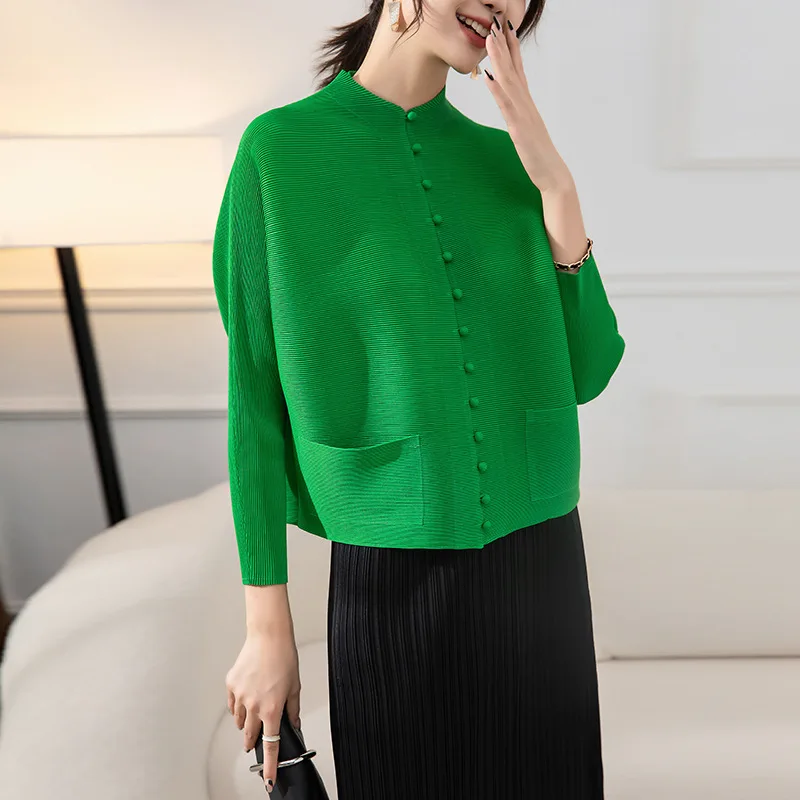 

Miyake плиссированная женская куртка для женщин, новинка 2025 года, модный кардиган с круглым вырезом, однорядный короткий топ с длинными рукавами и 13 пуговицами для женщин