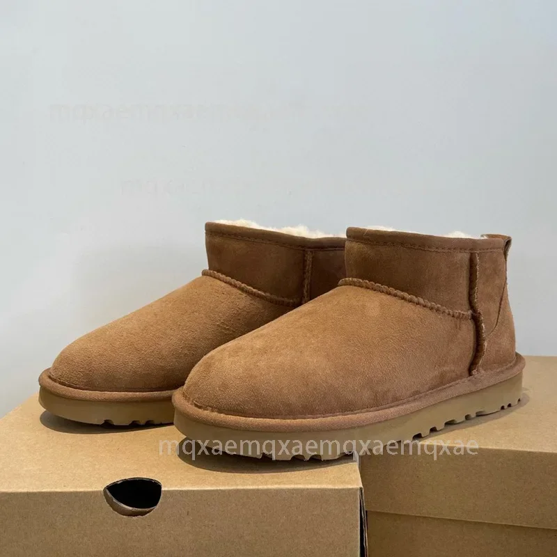 Botas de nieve media cálidas informales para mujer, botas clásicas de piel de oveja y lana integradas para exteriores, zapatos de cuero genuino