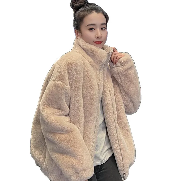 معطف صوف خروف صديق للبيئة لعام 2025 للنساء لخريف وشتاء موضة جديدة أنيقة مبطنة بالصوف بلوزة سميكة وفضفاضة منفوشة