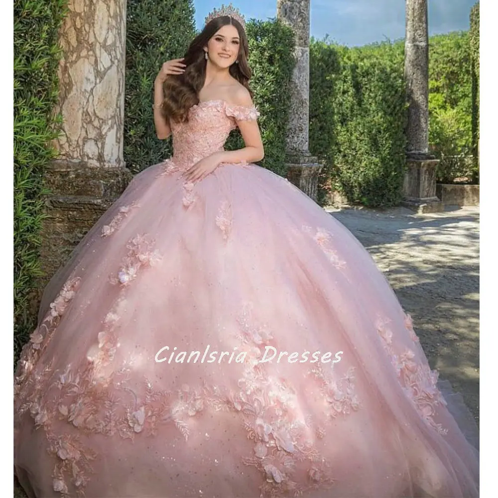 

Розовые 3D цветы Кристалл Quinceanera Платья Бальное платье с открытыми плечами Аппликации Корсет Sweet 16, Vestido De XV Años