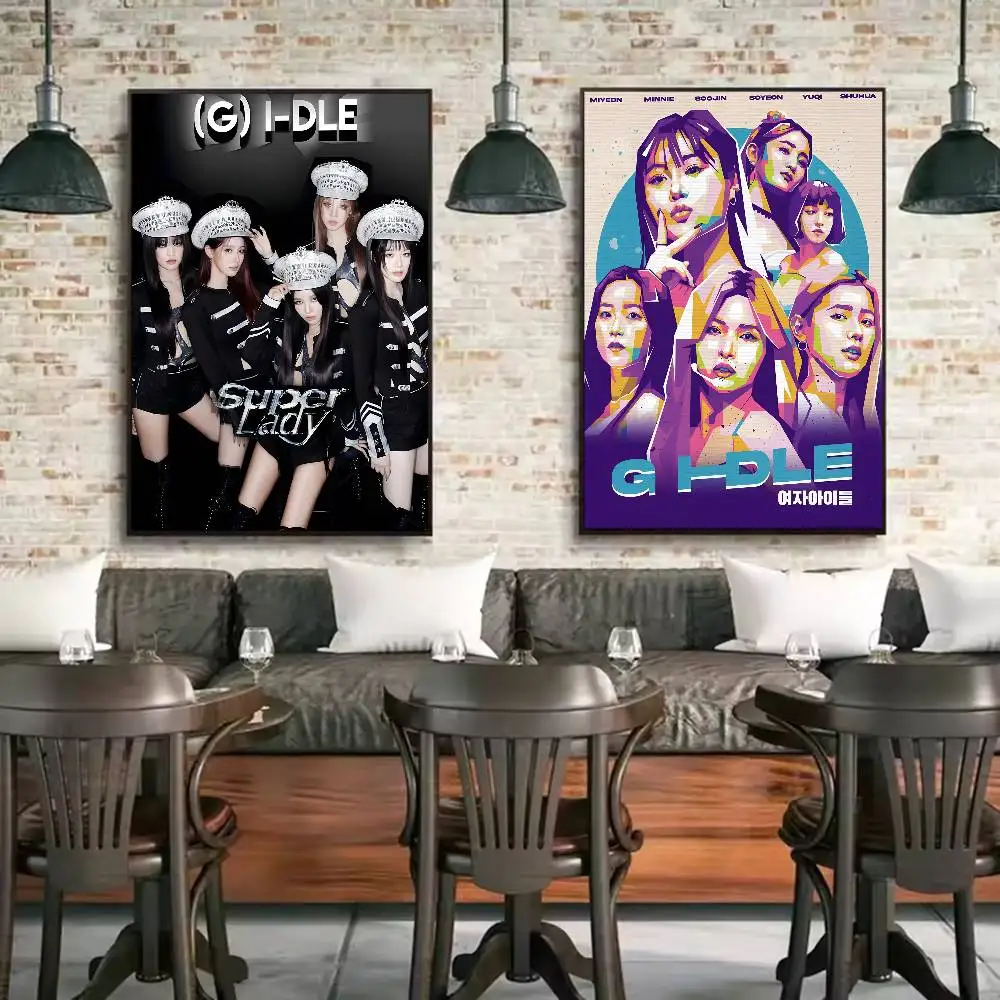 ملصق Kpop Girls G-GIDLE (G)I-DLE جدار لاصق مقاوم للماء لغرفة المعيشة المنزلية وغرفة النوم والديكور الجمالي #5