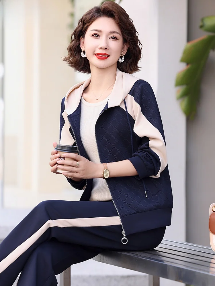 

Fashionable Sportswear Set for Women over 50 Autumn New Arrival Korean Style Loose Fit Long Pants Zipper Closure Hooded Jacket