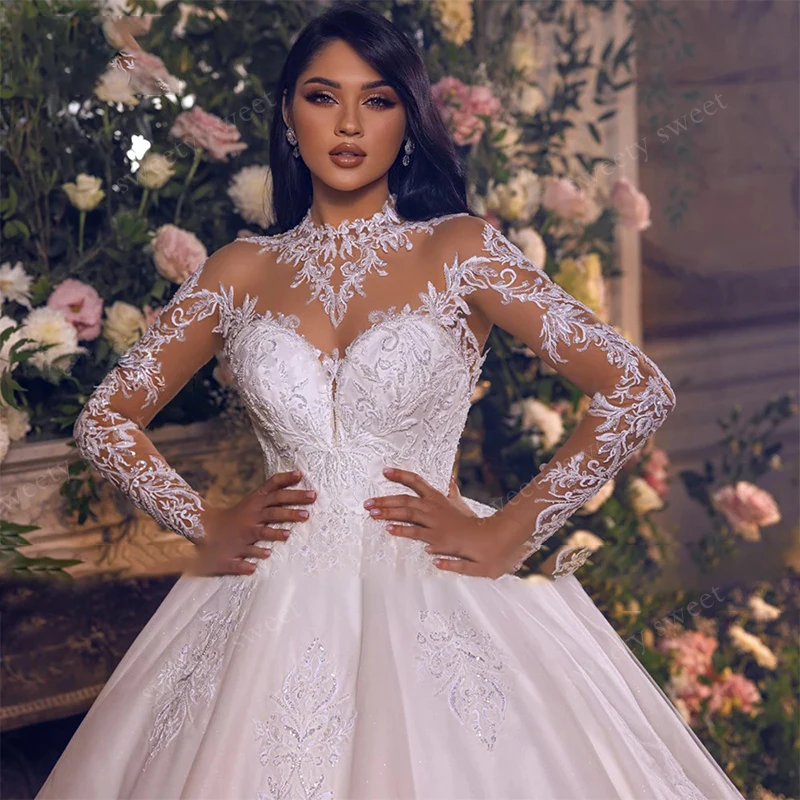 فستان زفاف رشيق مطرز بالدانتيل على الشبكة مع ثوب حفلة الأميرة برقبة عالية وأكمام طويلة مخصص لحفلات الزفاف فيستدو دي نوفيا