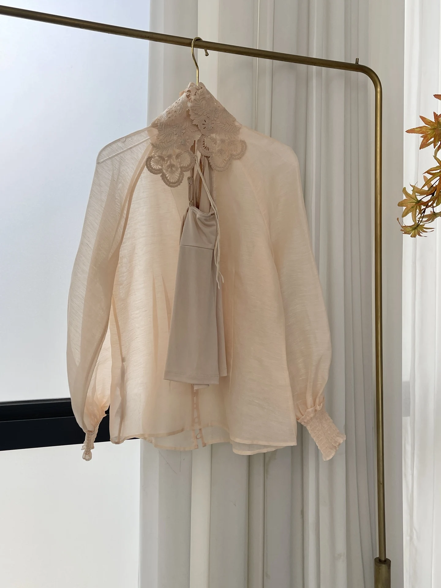 

2025 Women New Fashion Pink Lotus Root Color Long Sleeve Blouse Tops