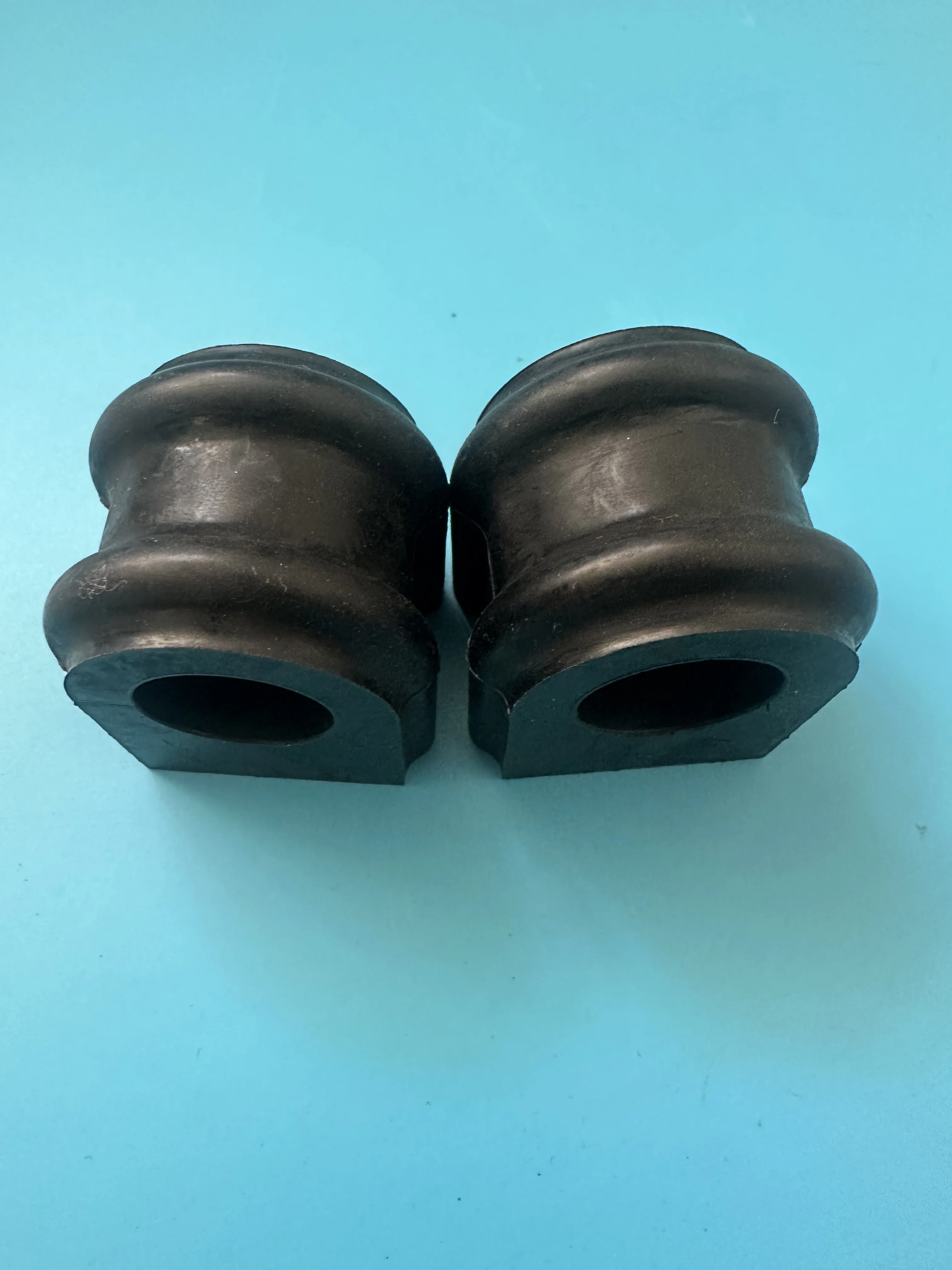 Bucha da barra estabilizadora dianteira 2PC 4471234000 para Ssangyong Korando C