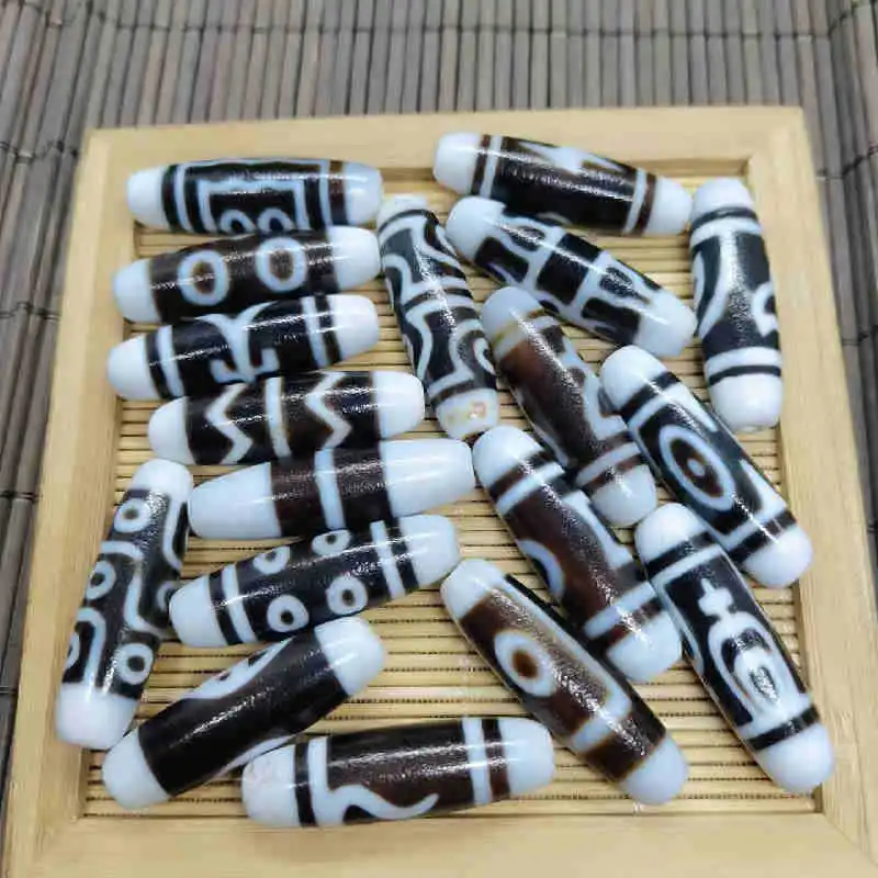 Tibetan Nine-Eyed Dzi Beads Wholesale White Core Agate Dzi Beads Chalcedony Dzi Beads Pendant High Oil Weathered Patina Live Bro