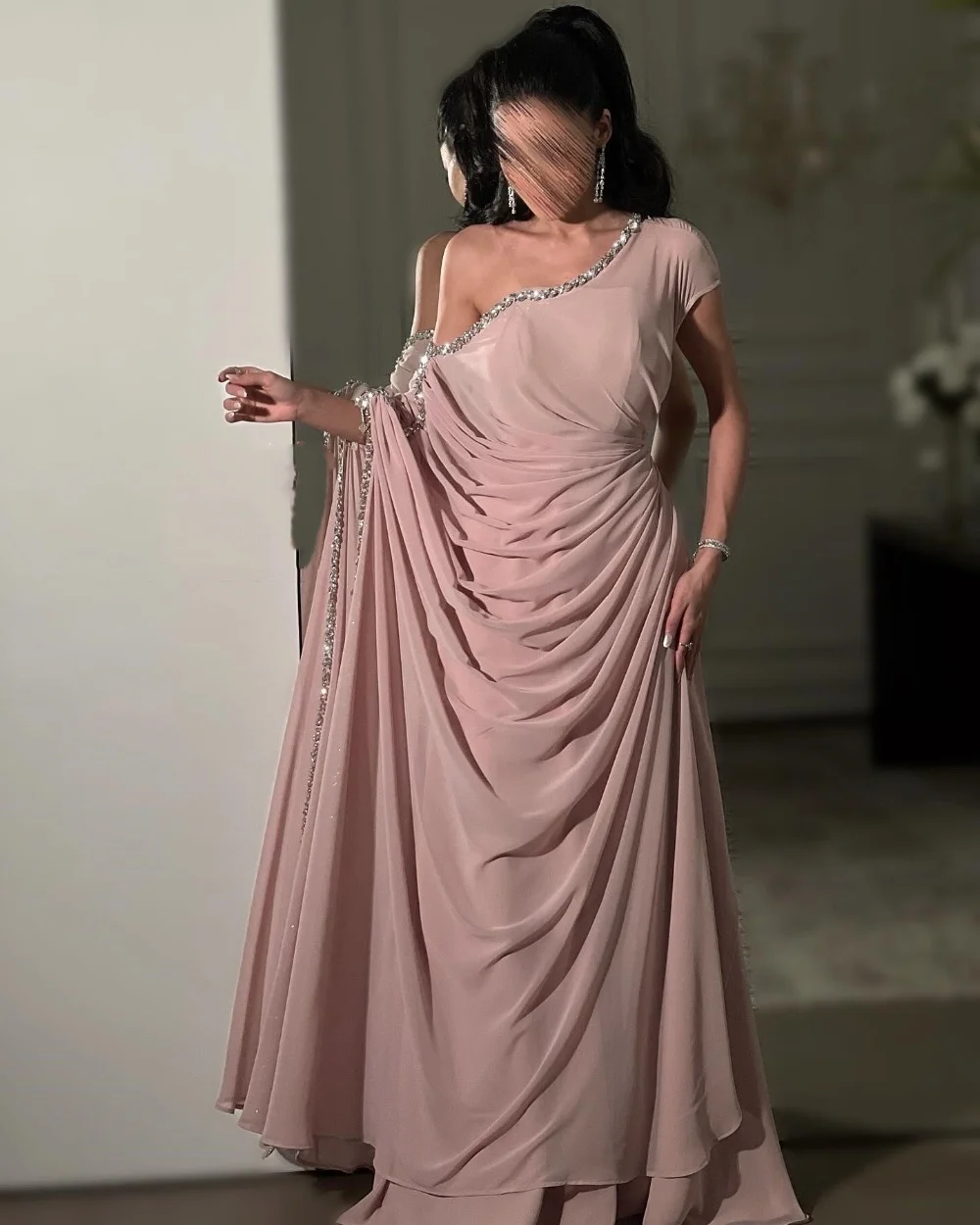 

Customized Simple Chiffon Pleat Sequined A-line Off-the-shoulder Long Dresses Bespoke Occasion Celebrity High Quality