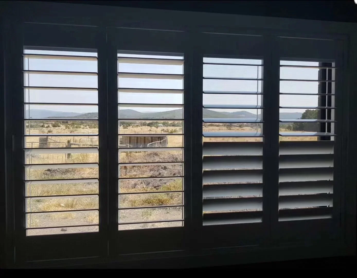 2026 Interior Black 89mm Louver Blade Window Plantation Shutters