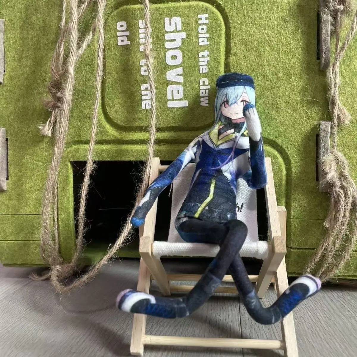 

Плюшевая кукла для косплея Аркнайтс Мизуки, 28 см, двусторонняя, с абстрактной фигурой без белой окантовки, с подвижным проволочным каркасом, подарок для друга