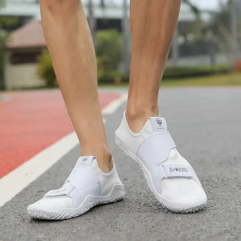 Men's and Women's Sports Shoes, Fitness Barefoot Shoes, Soft Soled Fitness Deep Squat Hard Pull Anti Slip Fly Woven Sports Shoes