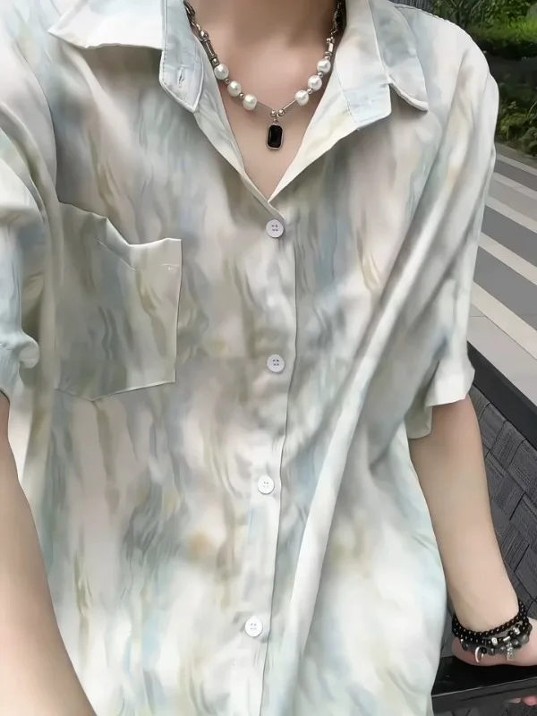 

Men's Floral Shirt Short Sleeve Ice Silk Half Sleeve Trendy High-End Vintage Hong Kong Style Large Size Handsome Top