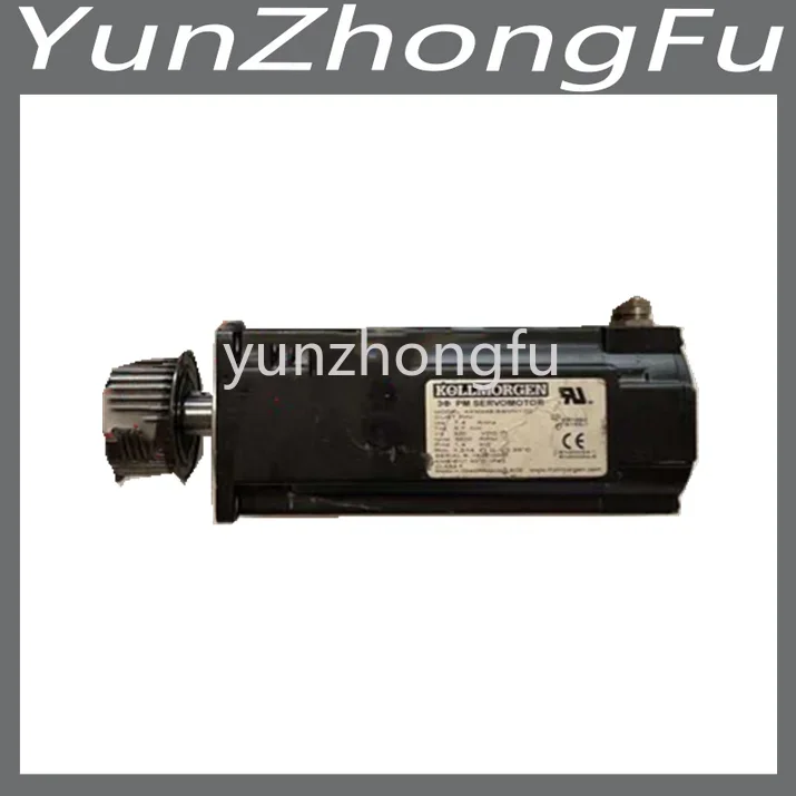 AKM44S-BSMN1-02 Servo Motor