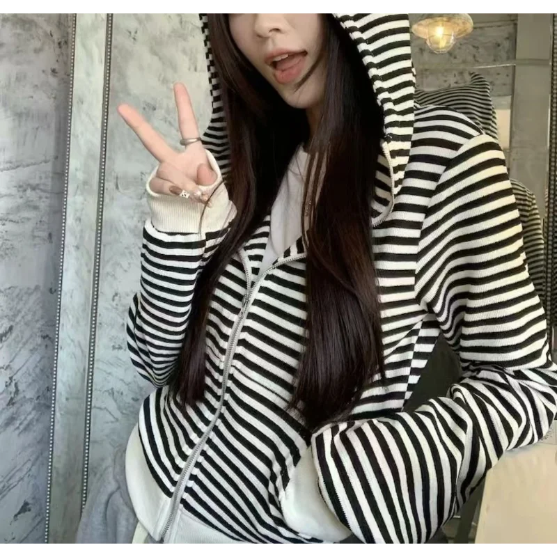 Women's Devil Horn Stripe Zipper Hoodie Spring Autumn Design American Niche Short Cardigan Jacket Top