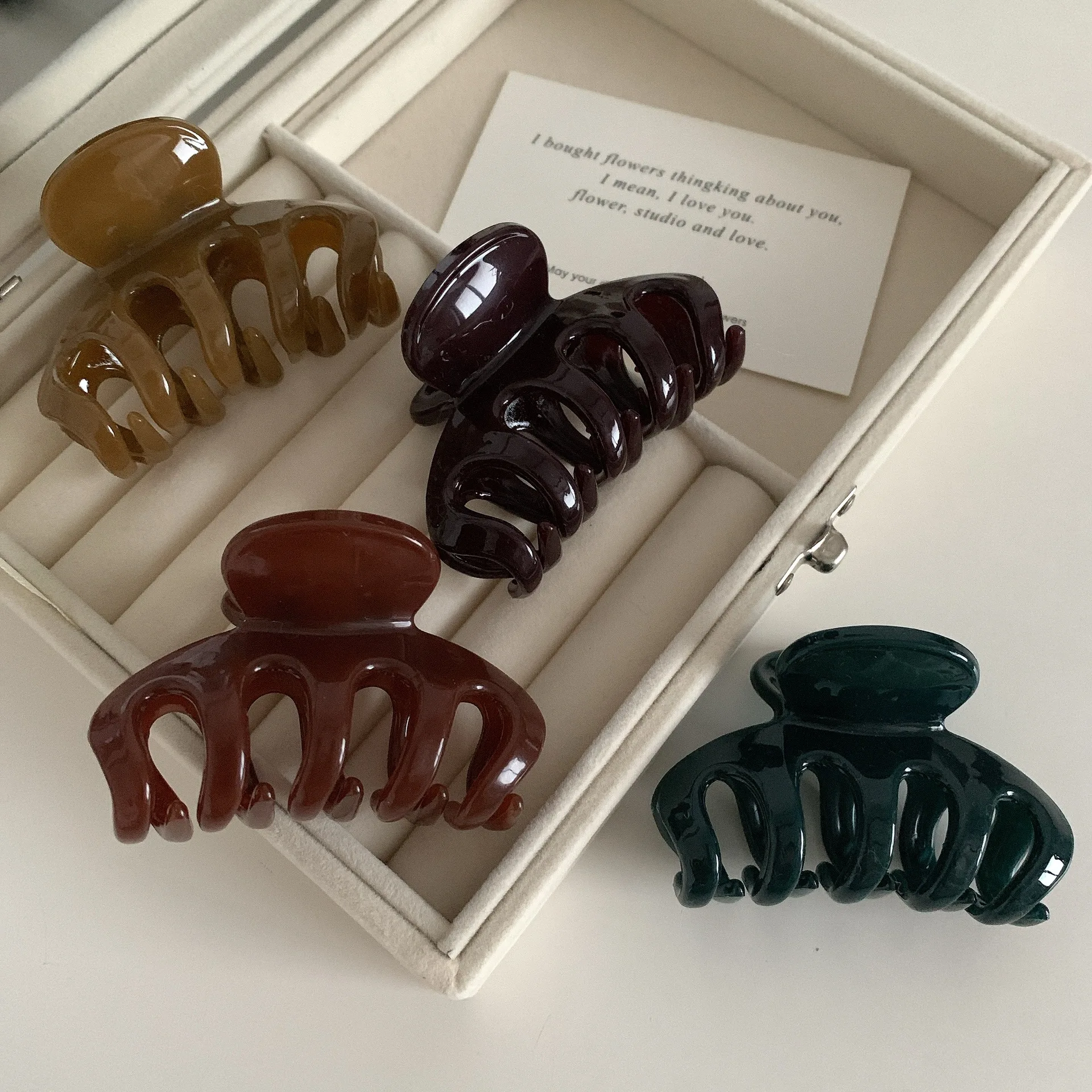 

Frosted Small Hair Claw Women Acrylic Hair Claw Solid Color Hair Clamp Claw Clip Crab Hairpin Fashion Headwear Ponytail Holder