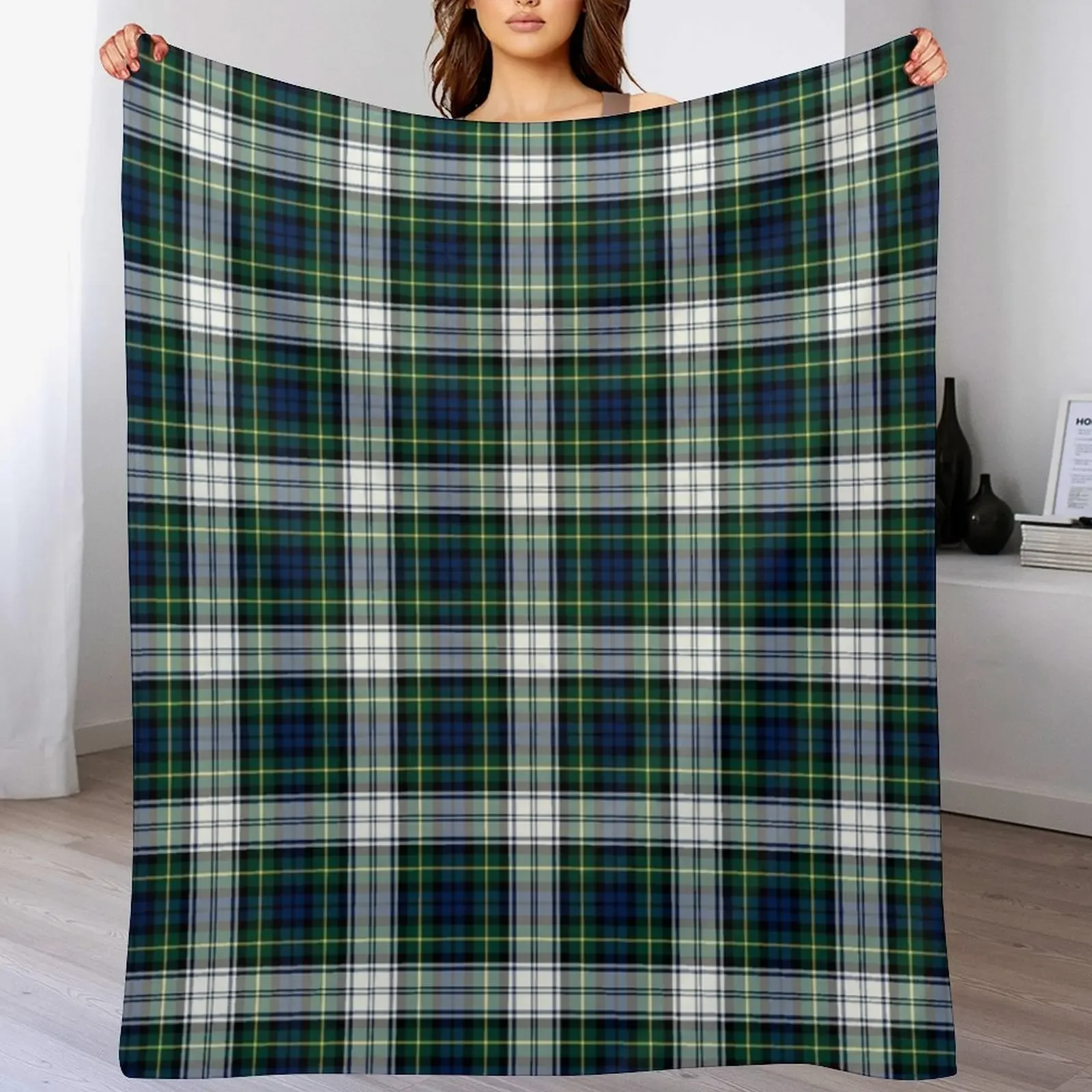 Clan Gordon Dress Tartan Throw Blanket Plush Fuzzy Cozy Blanket for Couch Sofa