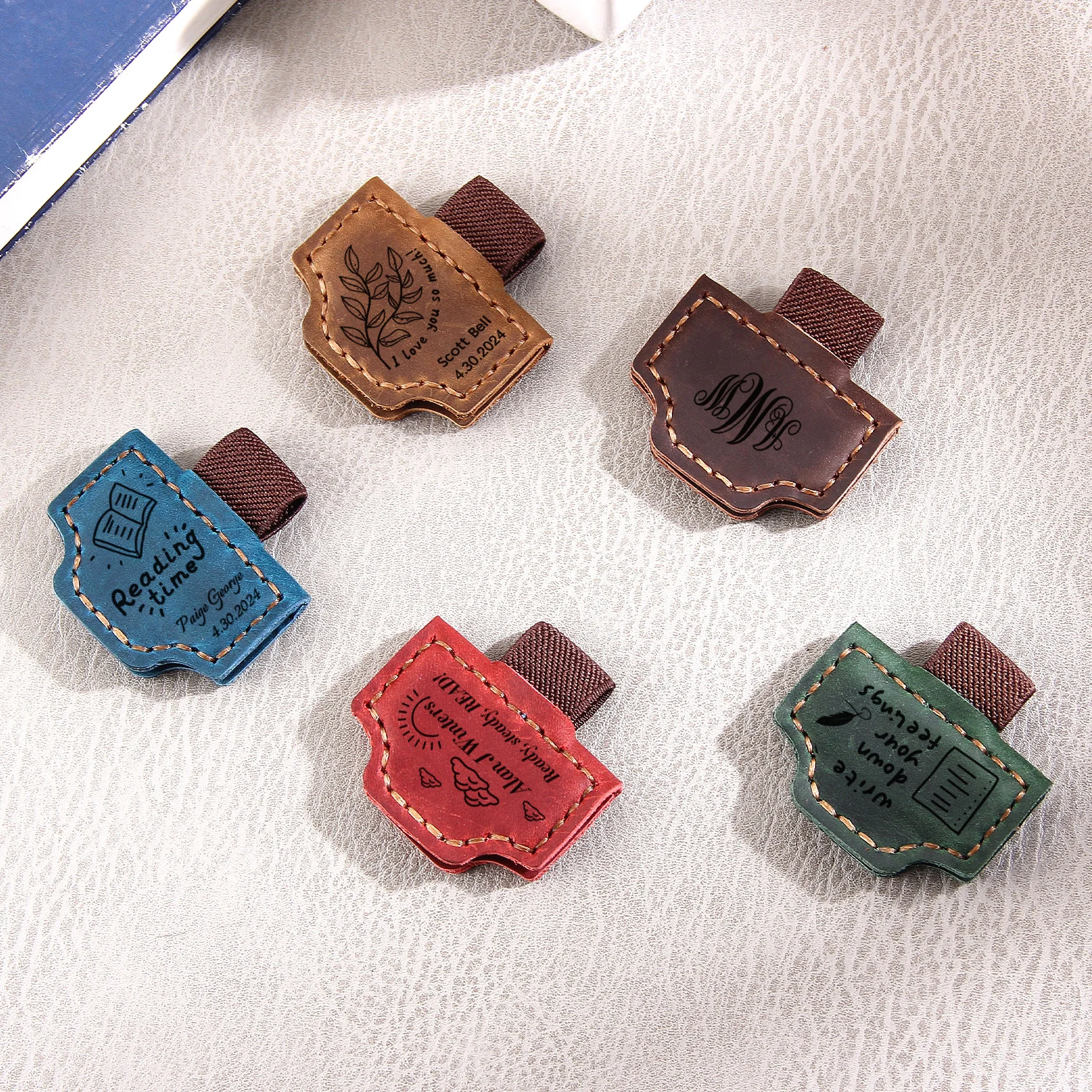 Custom Laser Engraved Genuine Leather Bookmark Clip - Full Grain Crazy Horse Leather, Strong Magnet, 5x3.8x1cm, 25g
