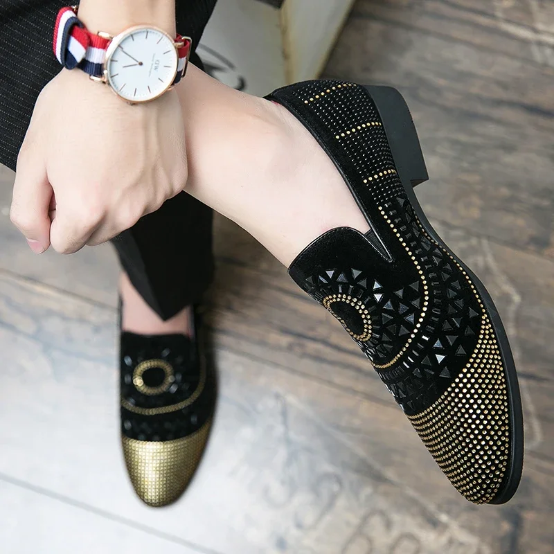 

Black Rhinestone Men Dress Shoes Velvet Crystal Luxury Moccasins Mens Loafers Office Business Party Man casual Shoes zapatillas