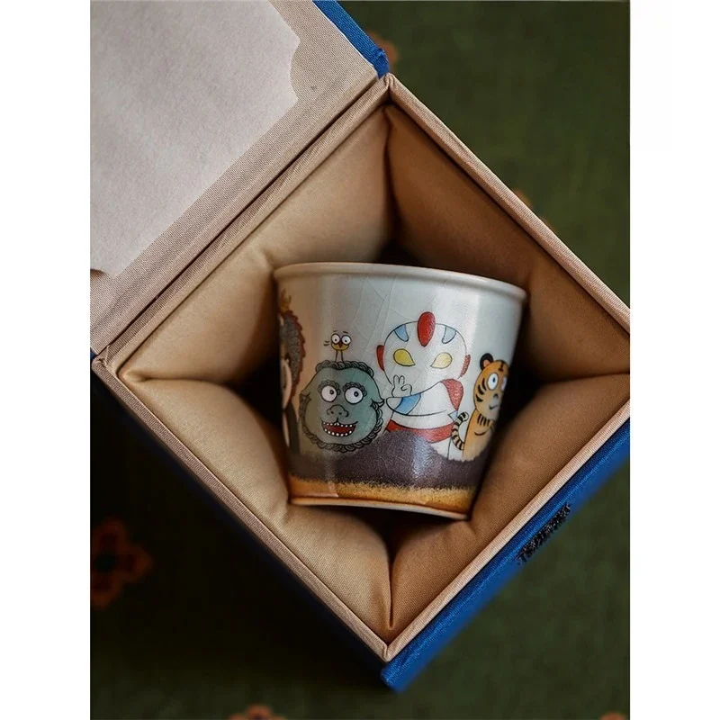 Sketch hand-painted teacup master cup Jingdezhen ceramic Gongfu tea set creative tea brewing straight tea cup