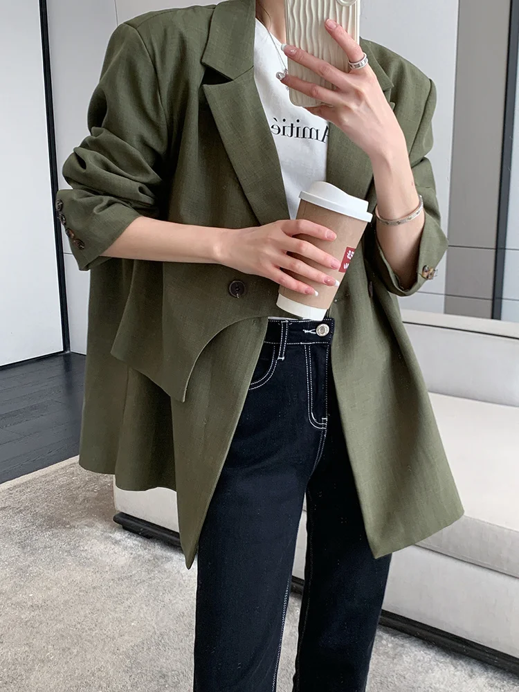 [EAM] Women Green Irregular Big Size Casual Blazer New Lapel Long Sleeve Loose Fit Jacket Fashion Spring Autumn 2024 1DF5044