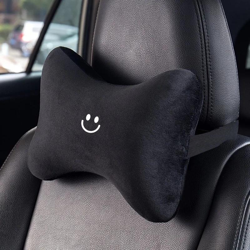 Smiley Face Car Seat Neck Pillow + 26cm Seatbelt Shoulder Pad, Soft Plush Material, Protect the Cervical Spine, Comfortable and