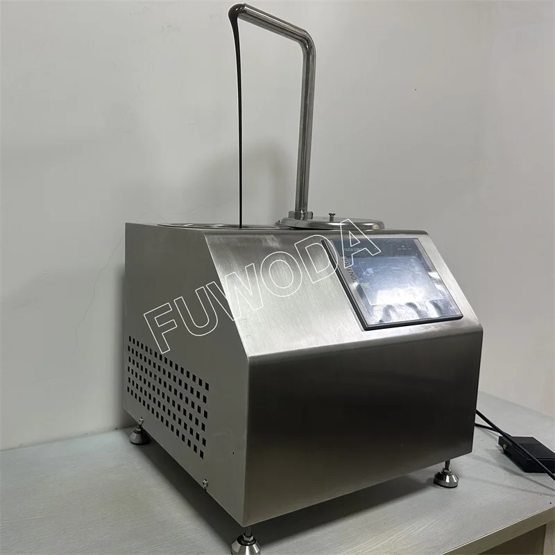 110V 220V Automatic Chocolate Machinery Small Chocolate Tempering Machine for Sale Chocolate Dispenser