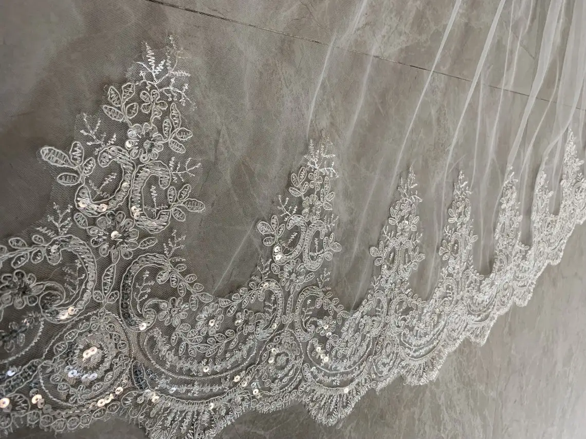 Bruiloft Sluier Kathedraal Cape Sluier Bridal Sequinslace Schouder Veils Tulle Bruiloft Accessoires Mantel