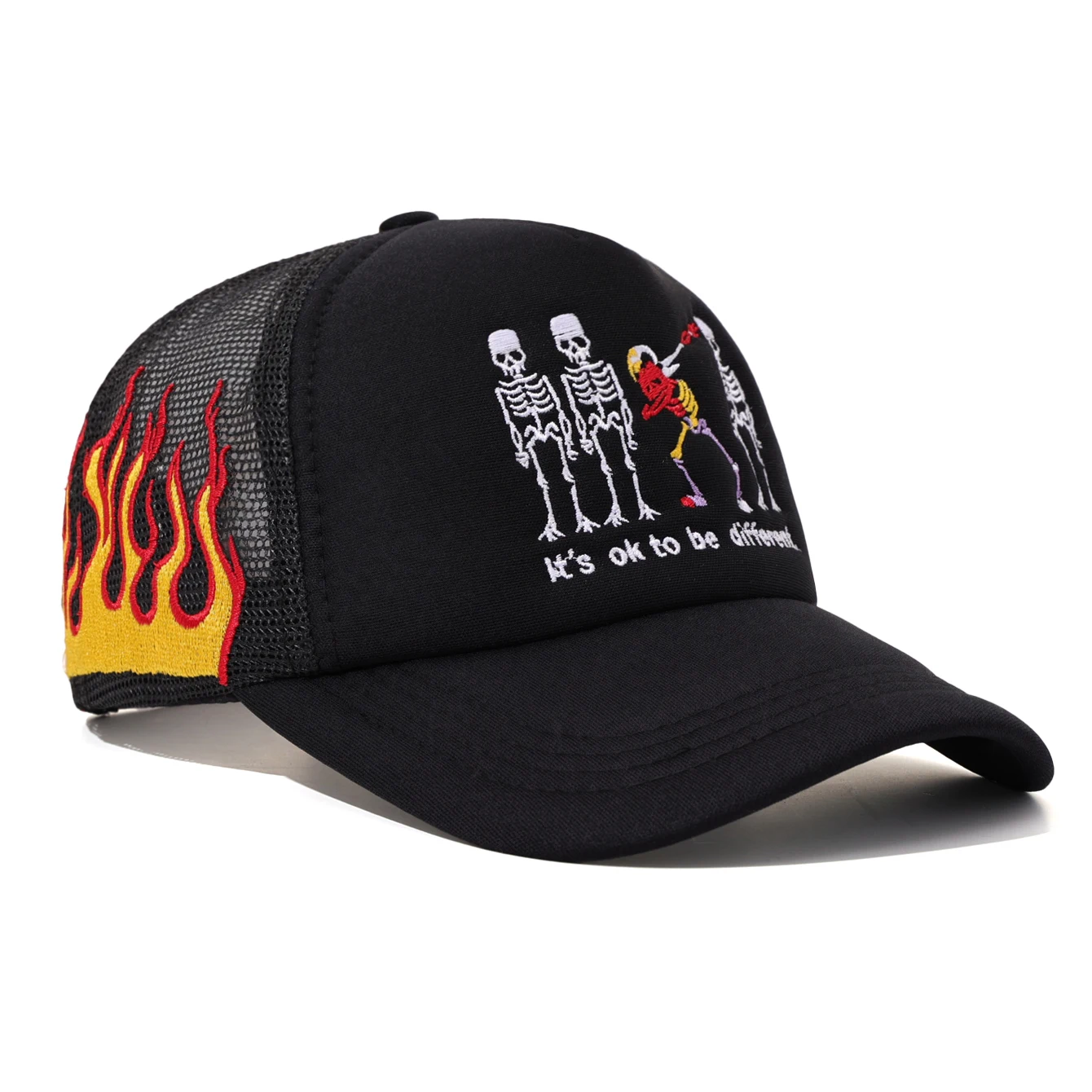 Flame Skull Embroidered Mesh Hat American Street Couple Truck Driver Hat Spring/Summer Sunscreen Baseball Hat